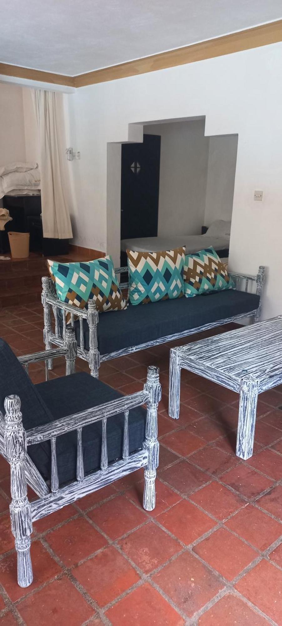 Wayside Beach Apartments Playa de Diani Exterior foto